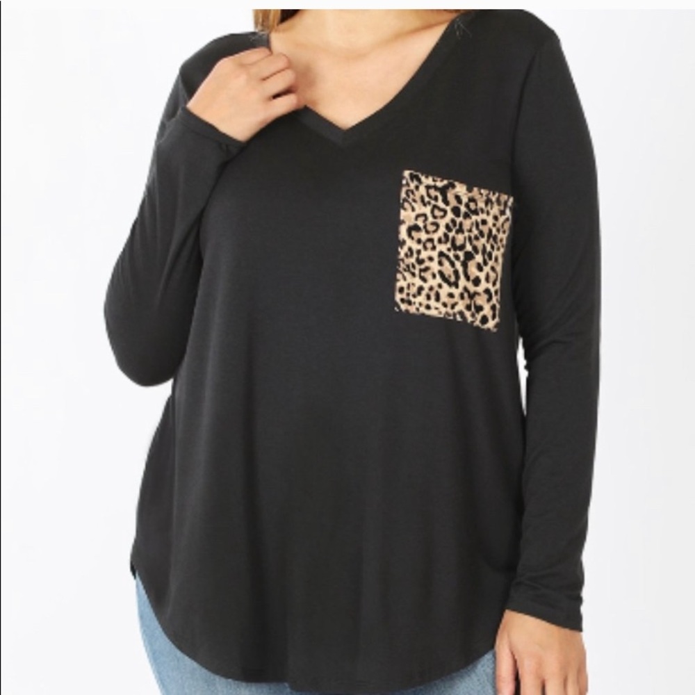 Plus Long Sleeve Leopard Print Pocket Top